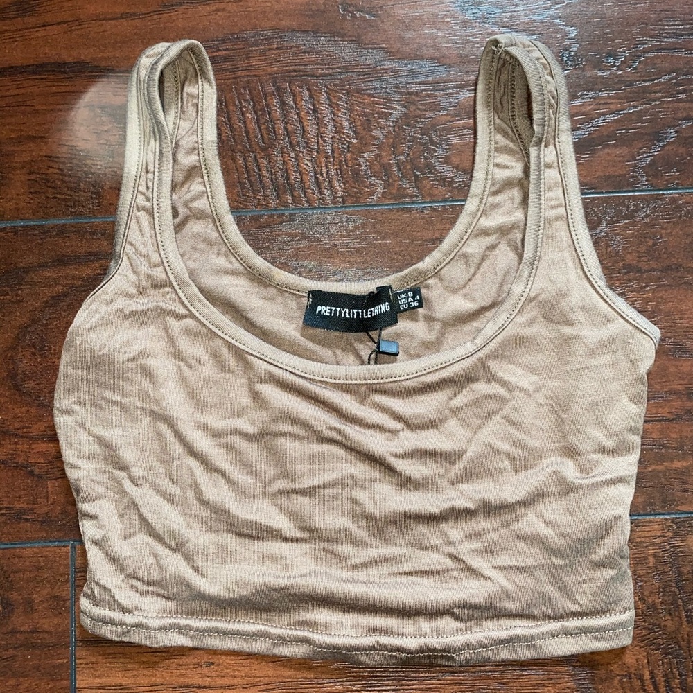 PrettyLittleThing crop top